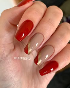 unhas de gel com flores