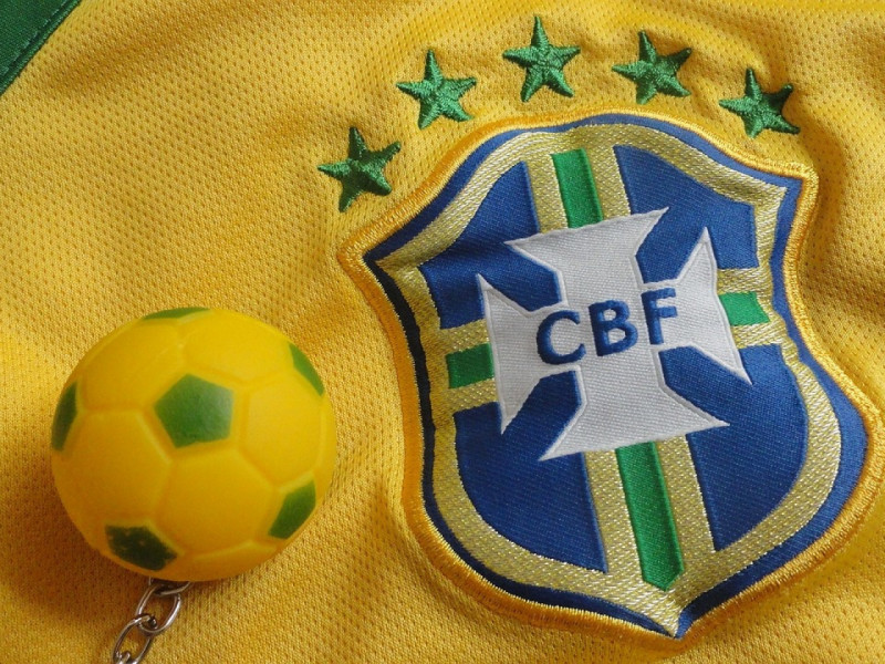 onde comprar enfeites copa do mundo