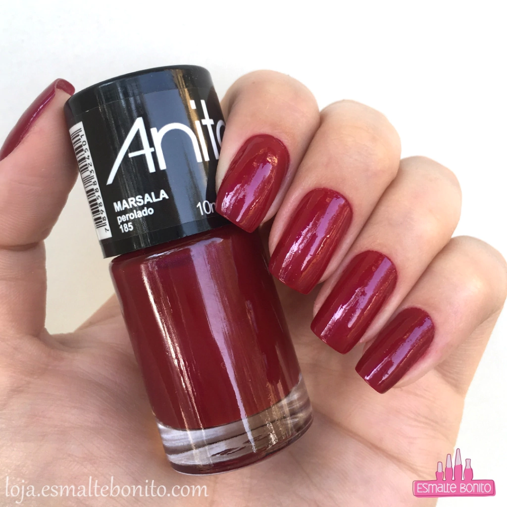 esmalte marsala para eventos