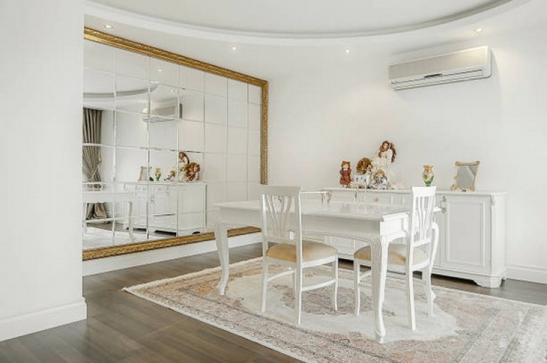 espelho sala de jantar com buffet