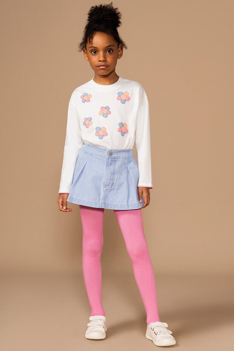 look fúcsia com jeans
