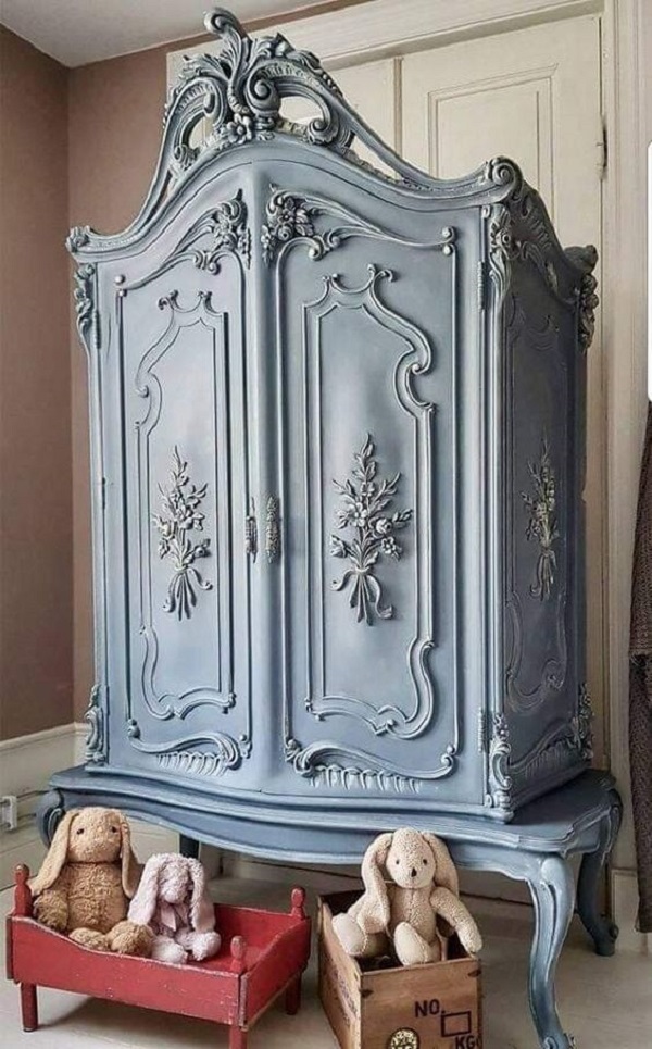 restauração de guarda-roupa antigo