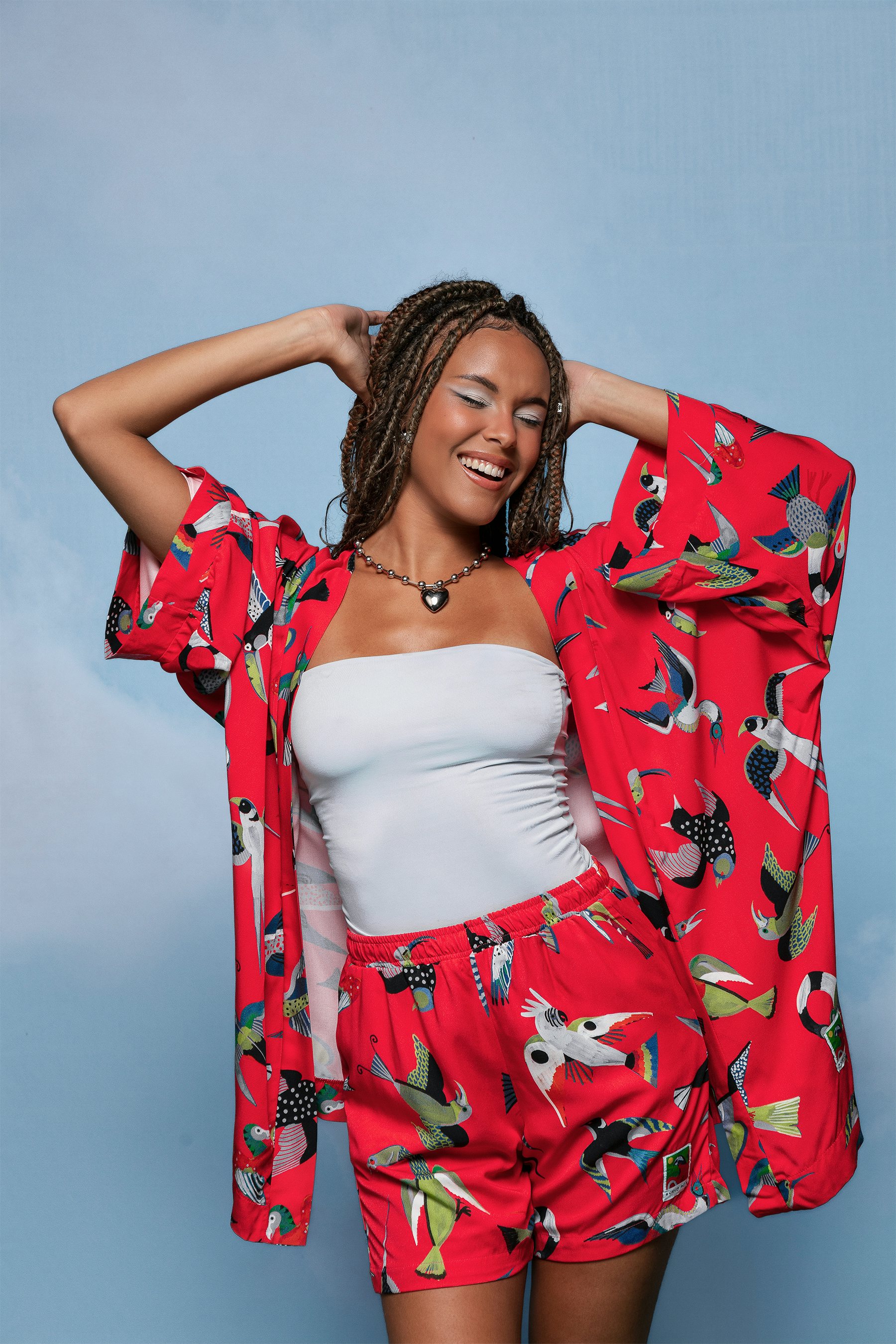 kimono de cetim para relaxar