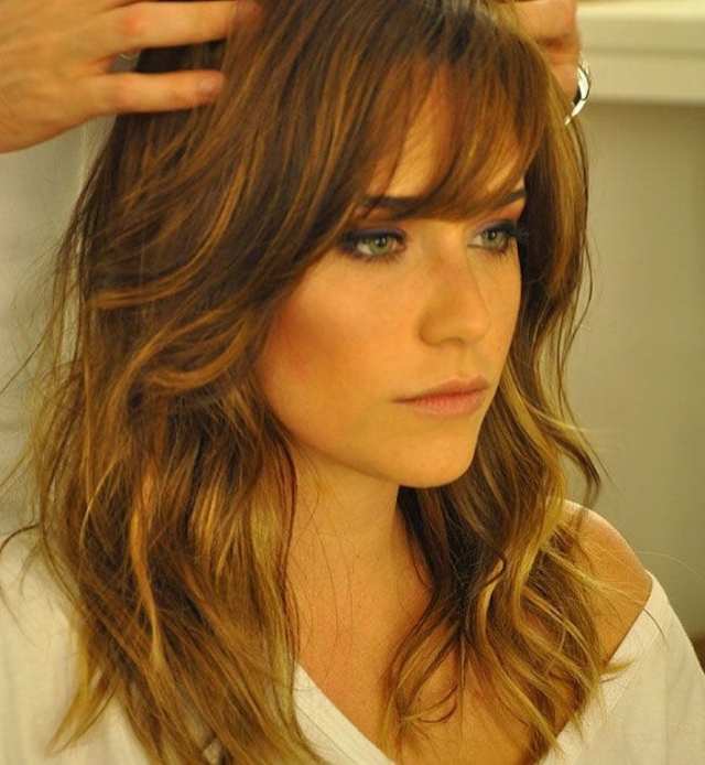long bob com franja para cabelo cacheado
