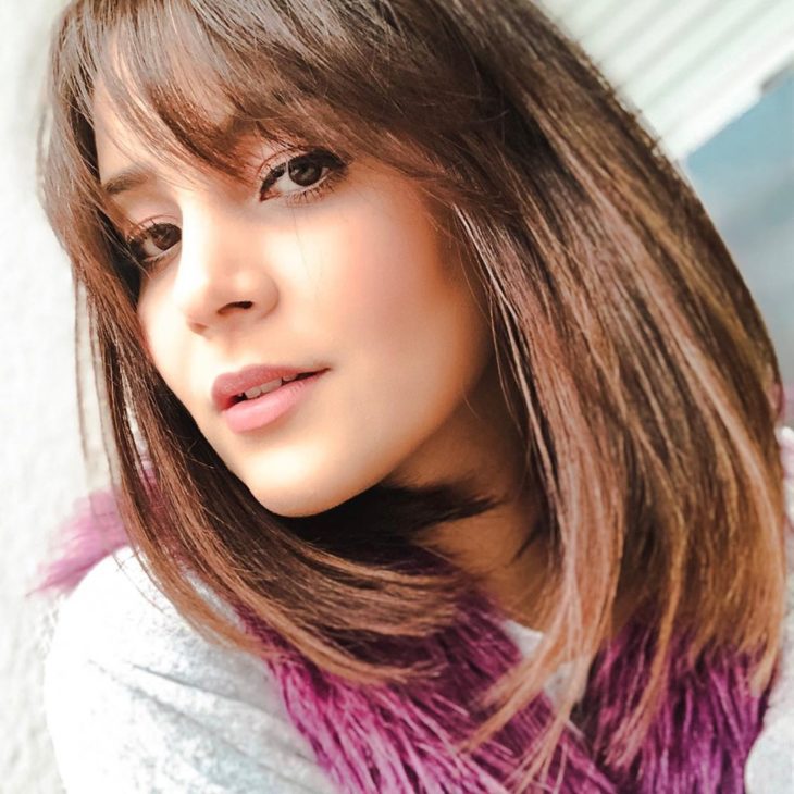 long bob com curtain bangs