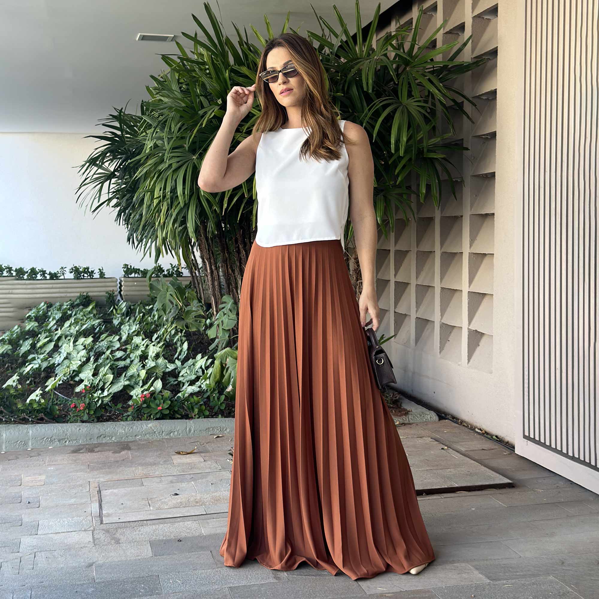 saia de prega xadrez look