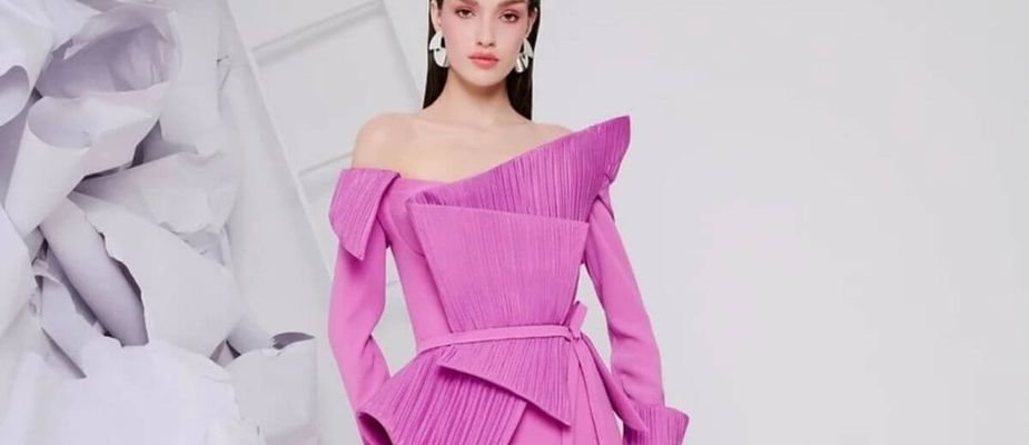 como usar vestido fúcsia sem errar