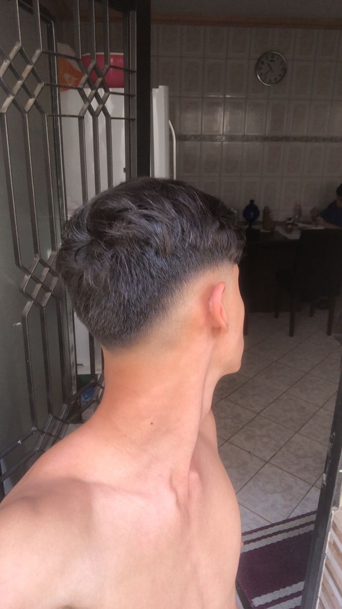 fade baixo com curva