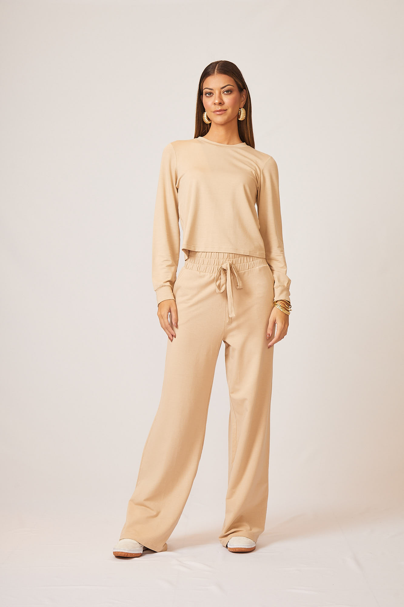 Conjunto moletinho feminino com calça pantalona