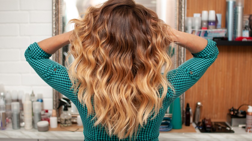 morena iluminada cabelo curto