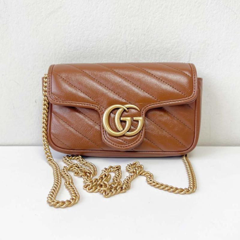 Capacidade Gucci Marmont Mini Camera Bag