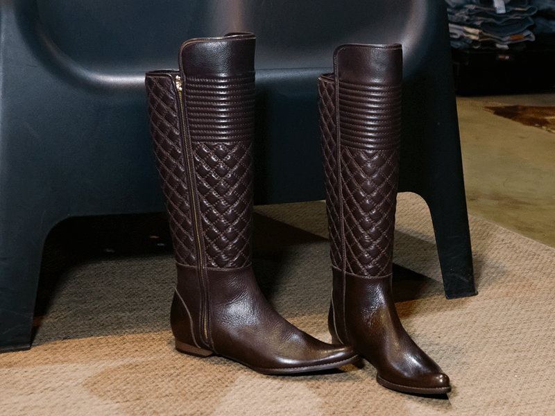 bota montaria com vestido