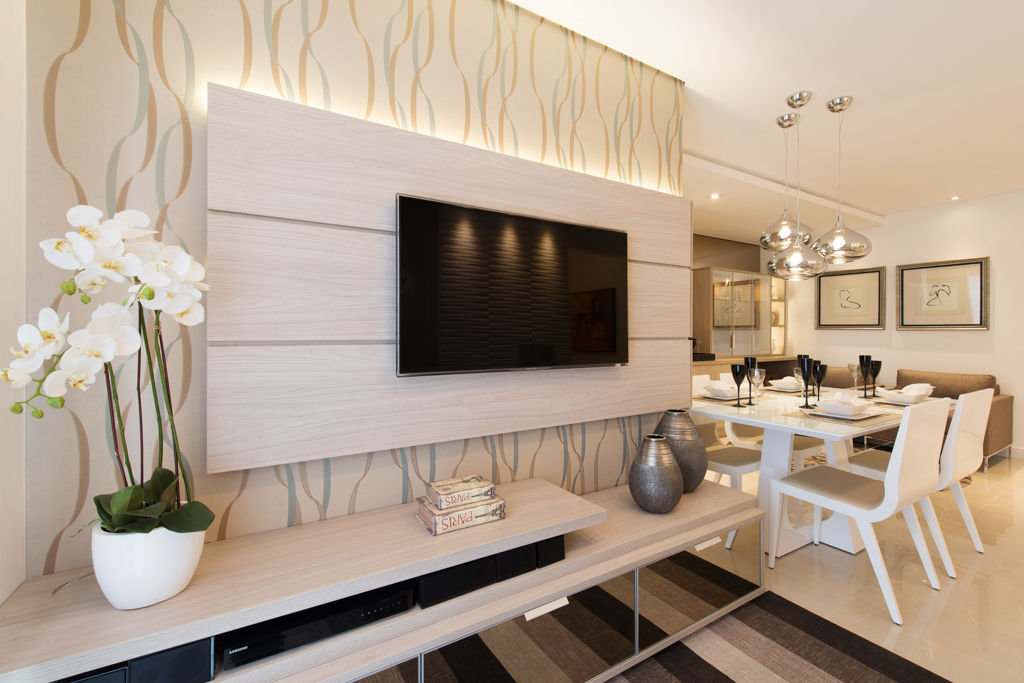 painel de tv com nichos