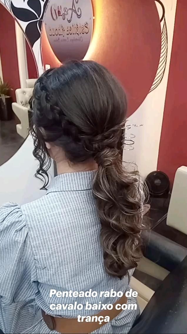 Rabo de cavalo bagunçado