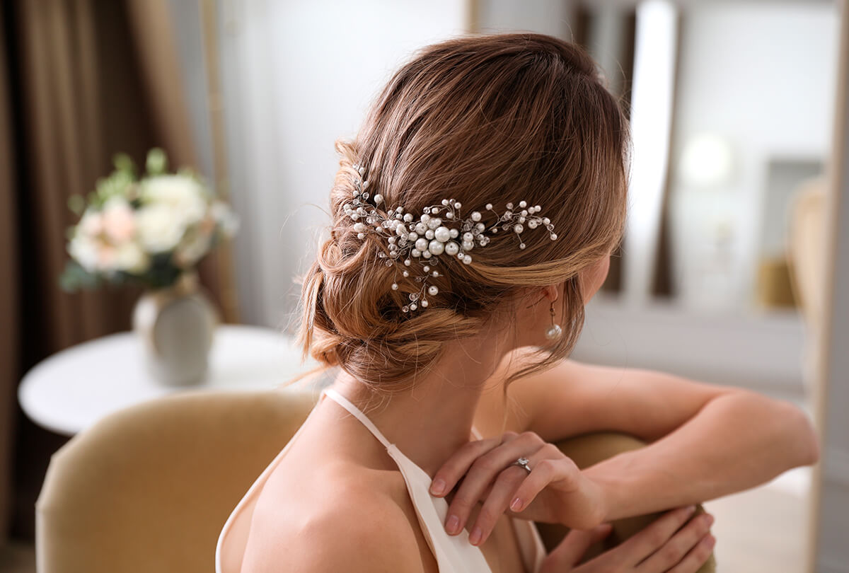 penteado noiva civil com flores