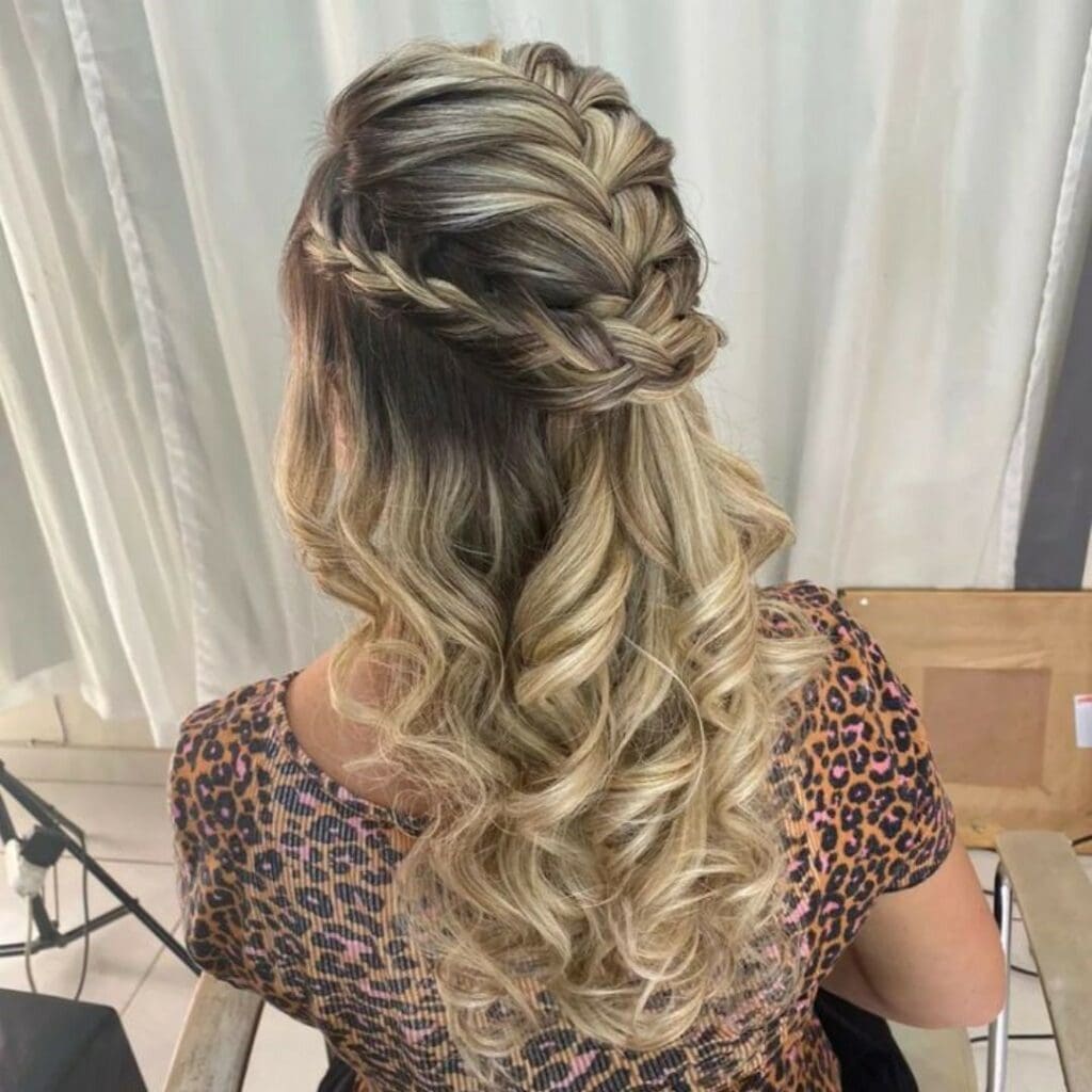 penteado madrinha casamento praia
