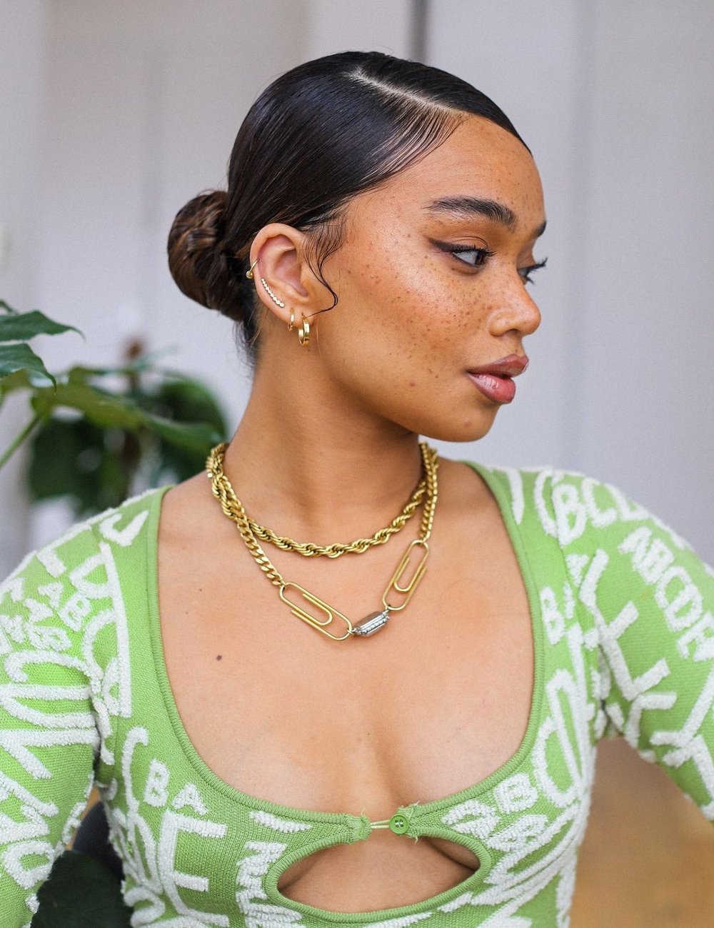 penteados fáceis para cabelo curto ondulado