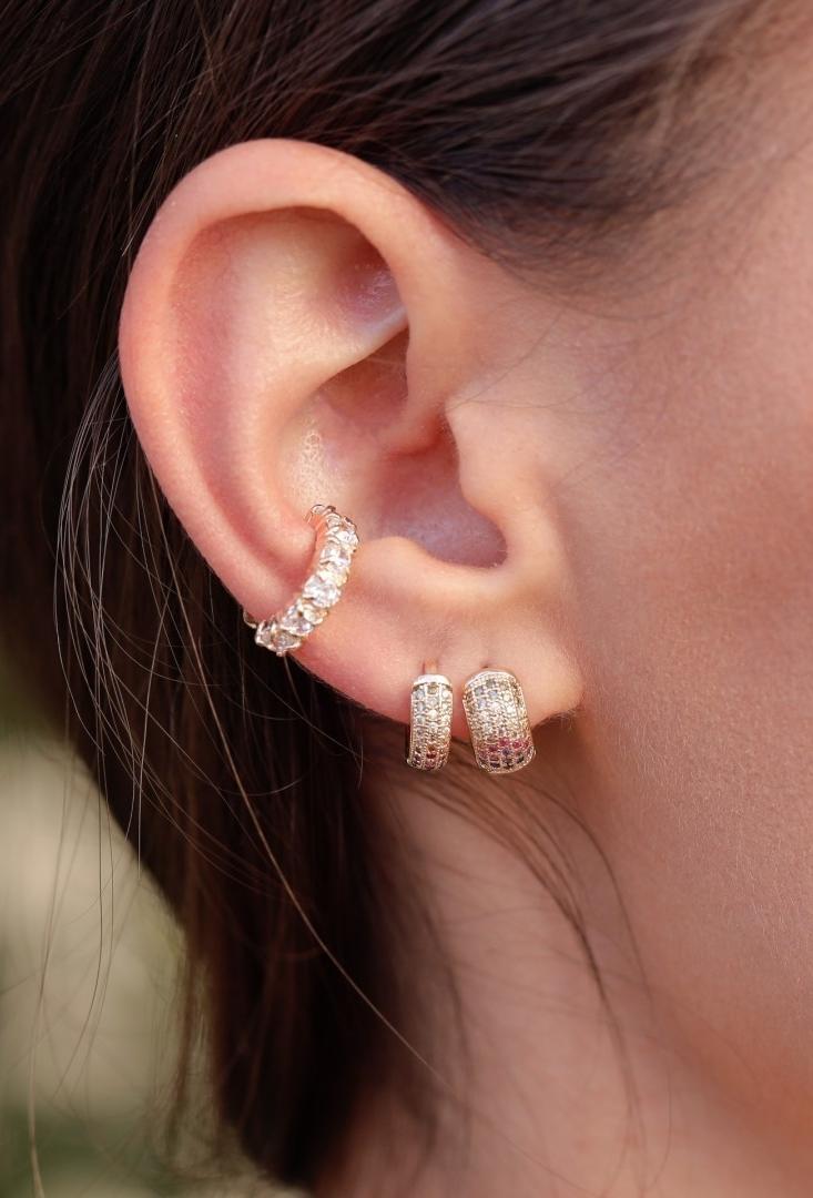 piercing fake dourado orelha