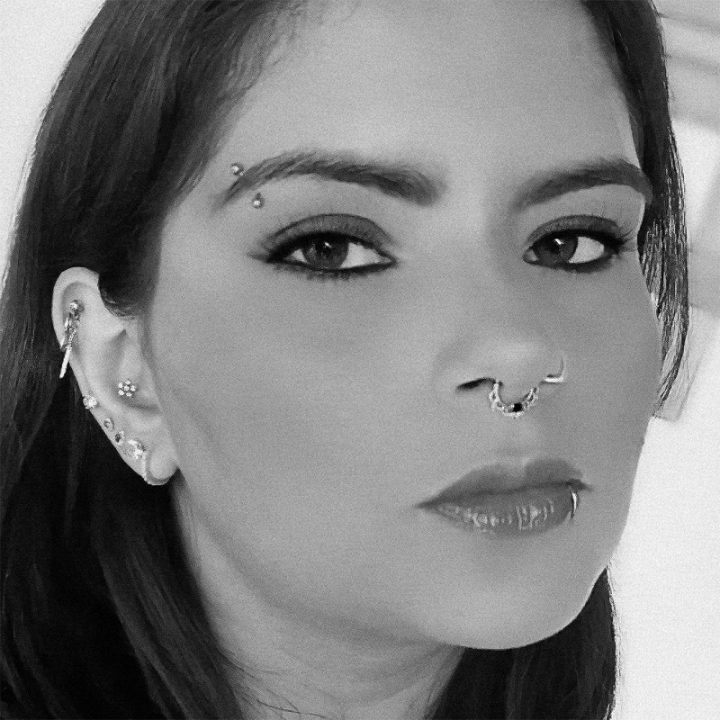piercing no nariz feminino