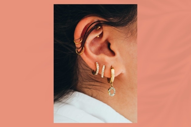 piercing orelha combina com estilo romântico
