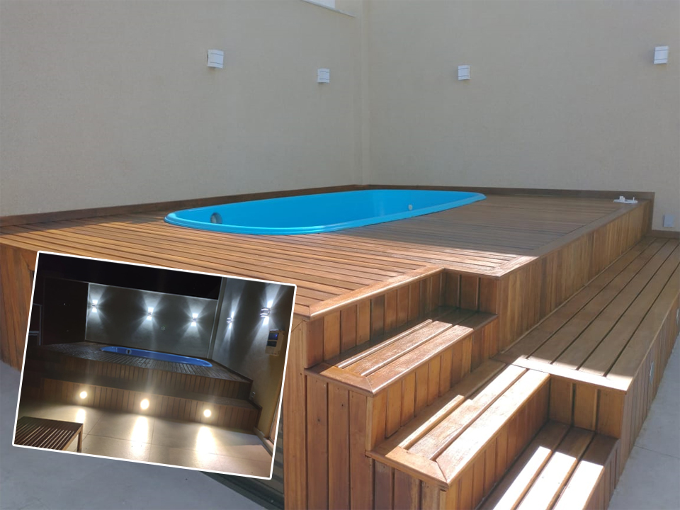 piscina de fibra com área de lazer