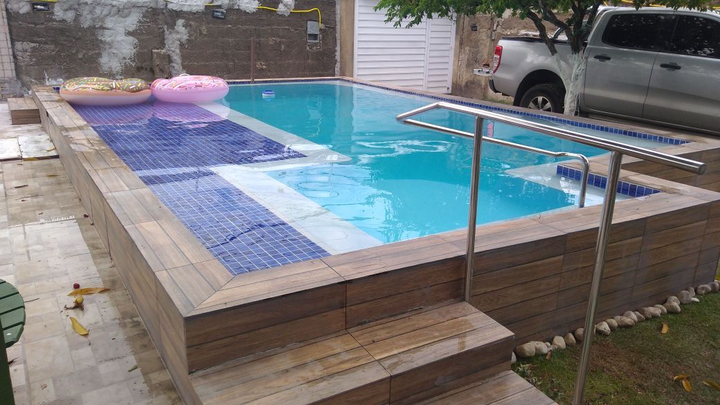 modelos piscina fibra com deck