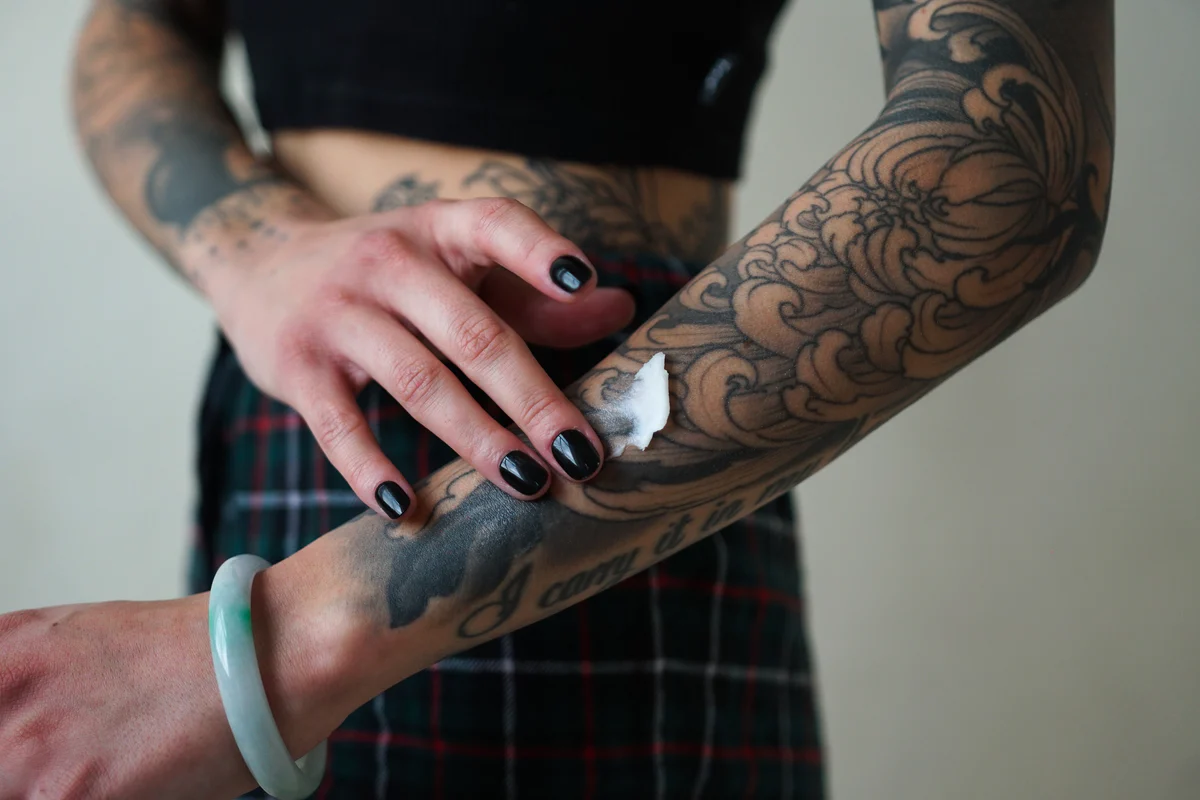 creme para tatuagem