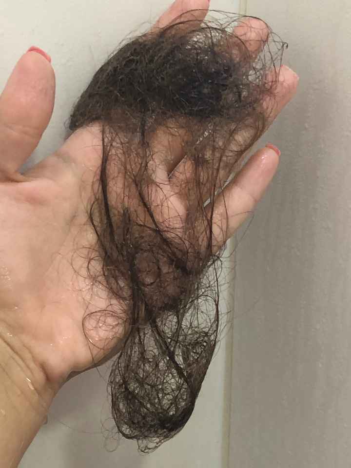 queda de cabelo no banho