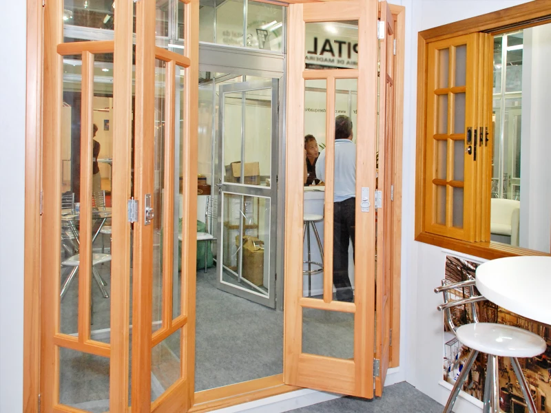porta sanfonada de PVC moderna