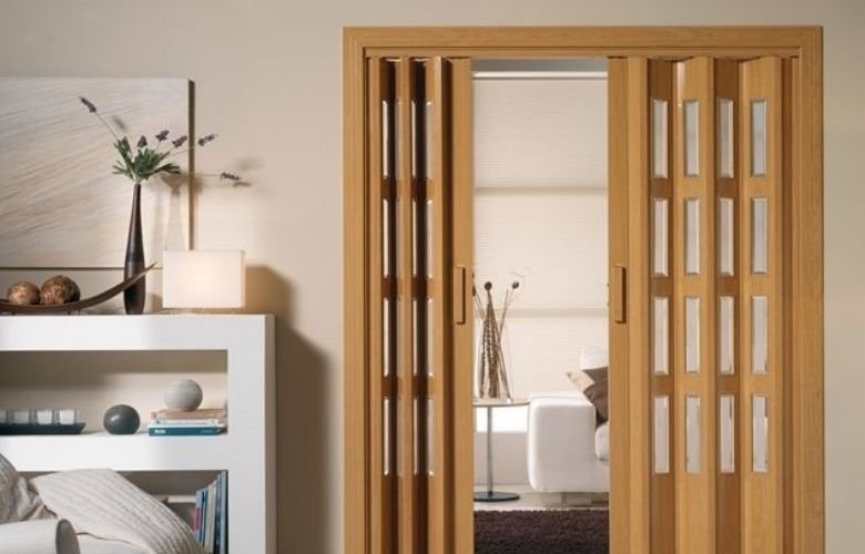porta sanfonada para sala moderna