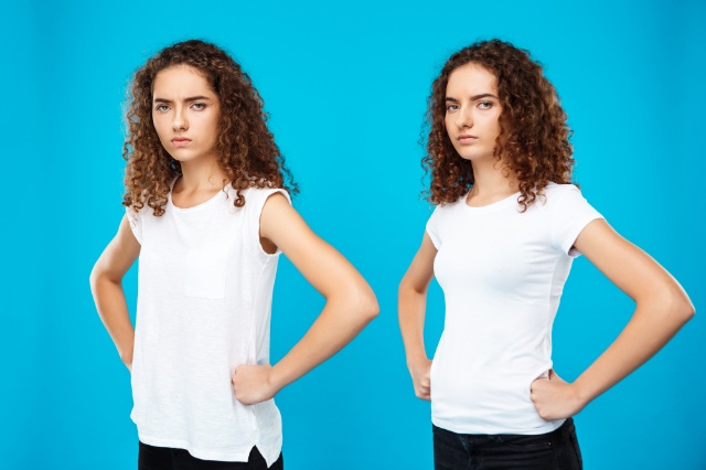 camiseta feminina vs. unissex