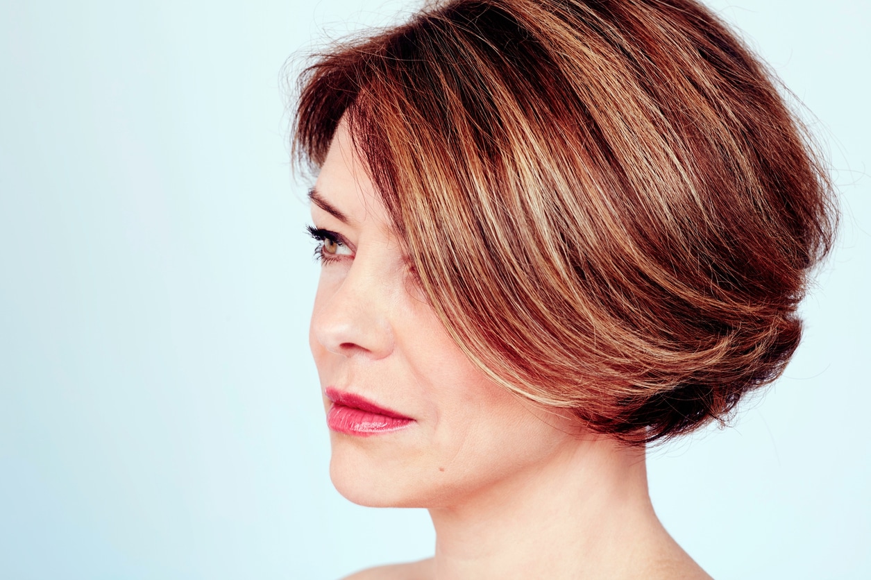 cabelo curto para valorizar rosto redondo