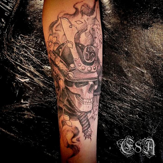 preço tatuagem braço completo