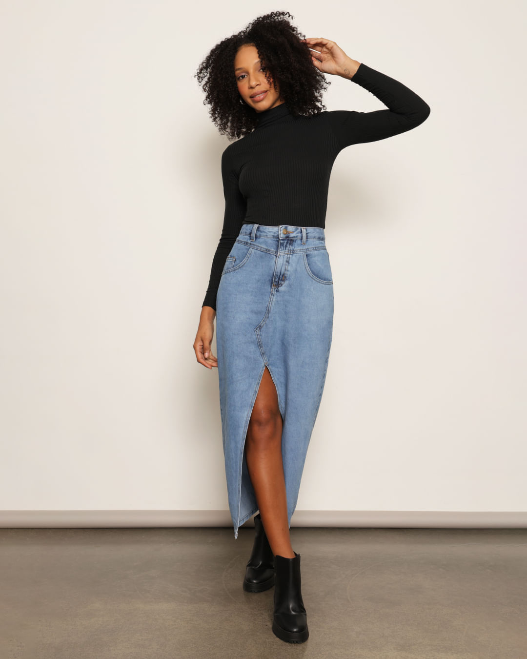 saia midi jeans preta com fenda