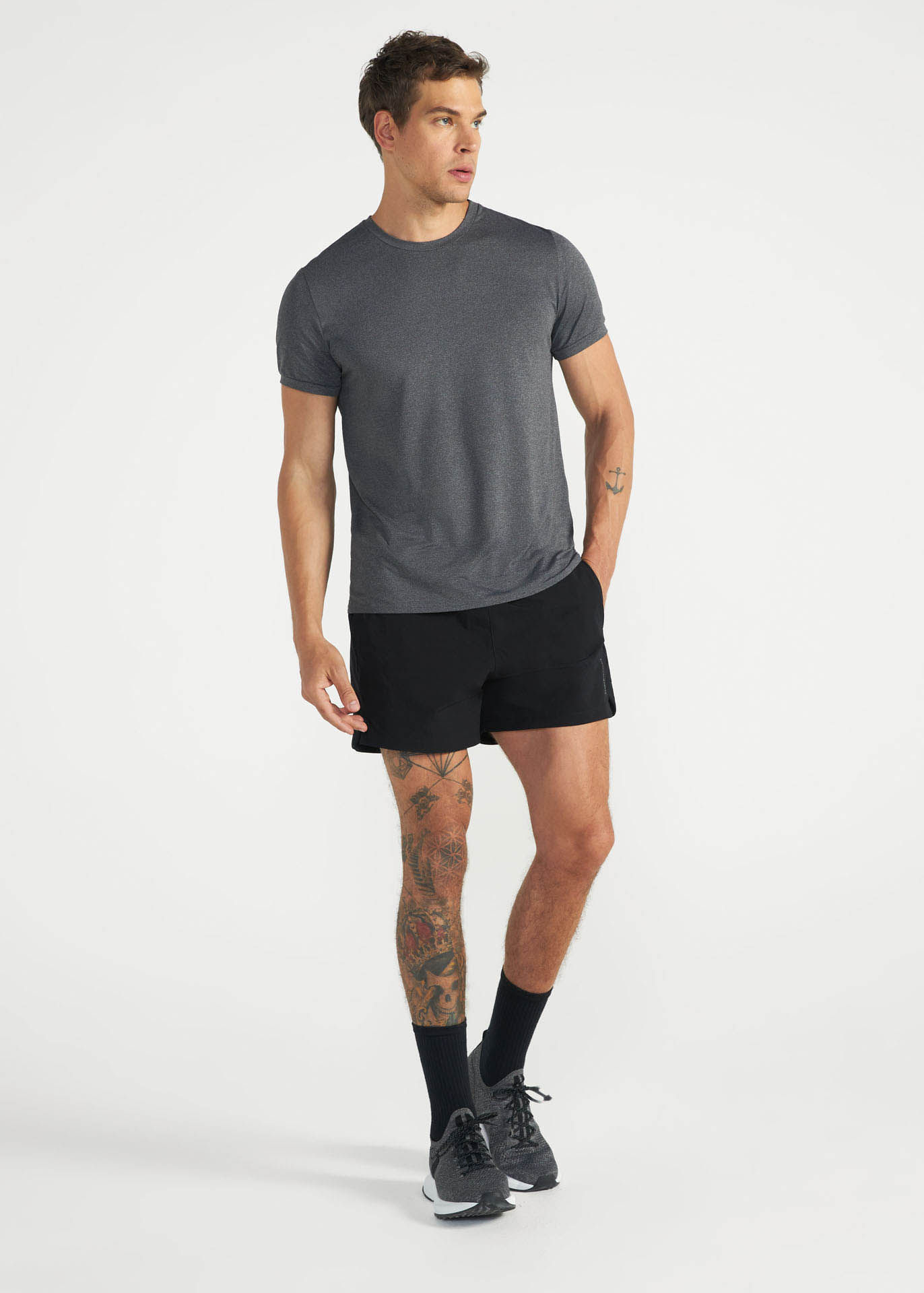 conjunto short saia academia