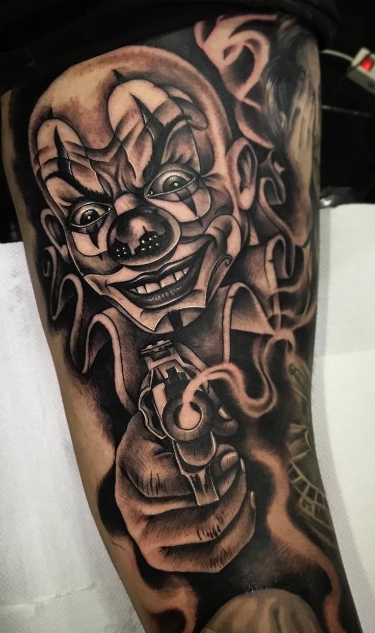 palhaço tatuagem crime organizado