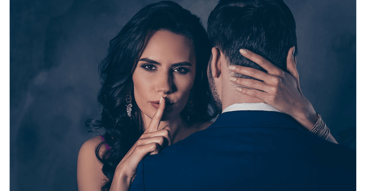 como saber se um homem comprometido está te traindo