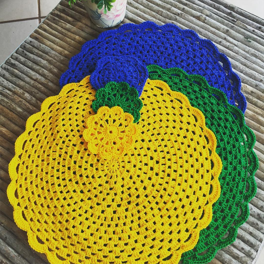 jogo de sousplat verde e amarelo