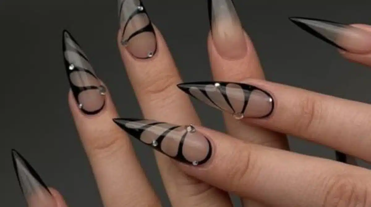 stiletto brasileiro