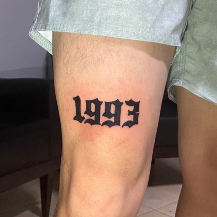 tatuagem data nascimento pulso