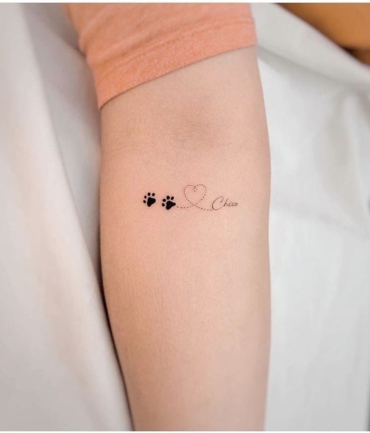 tatuagem minimalista animal