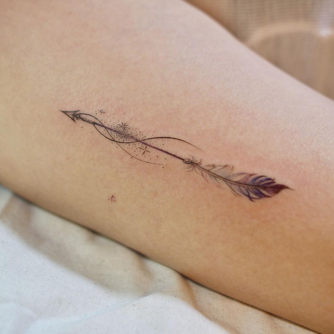 tatuagem flecha braço