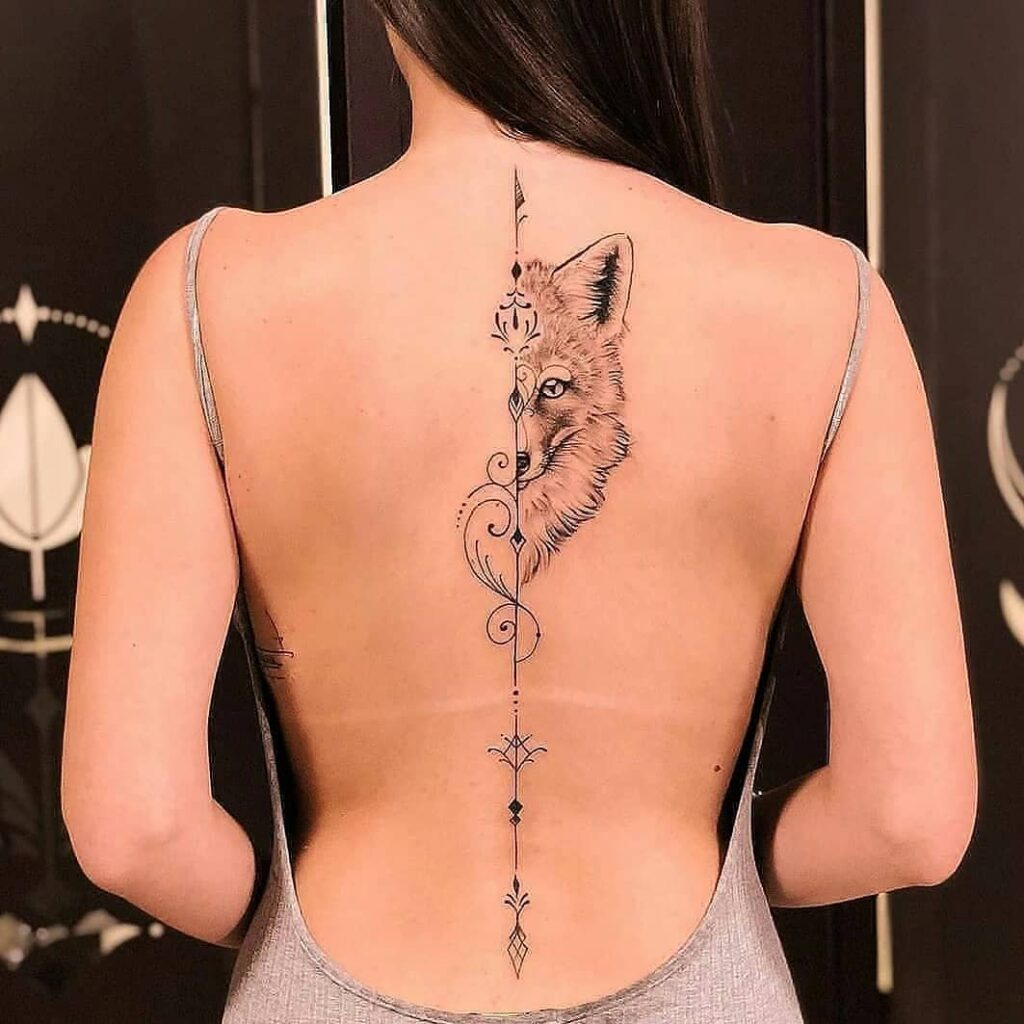 tatuagem feminina delicada