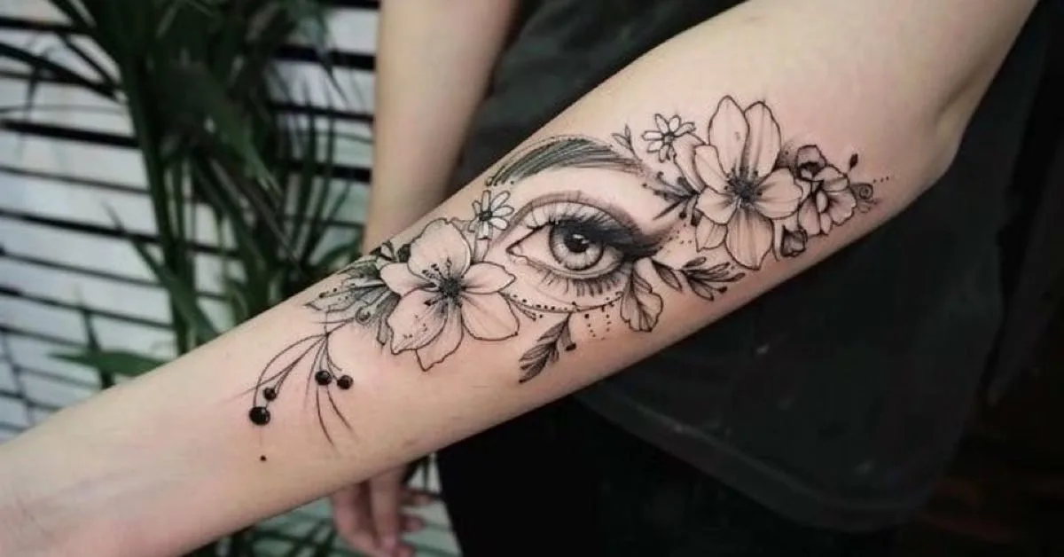 tatuagens femininas braço força