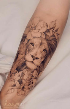 tatuagem de leoa