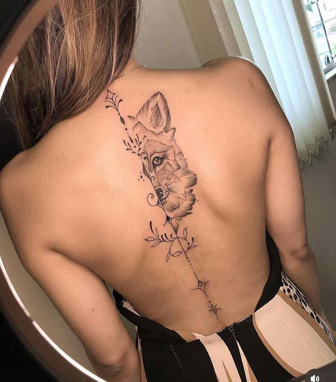 tatuagem fechamento costas