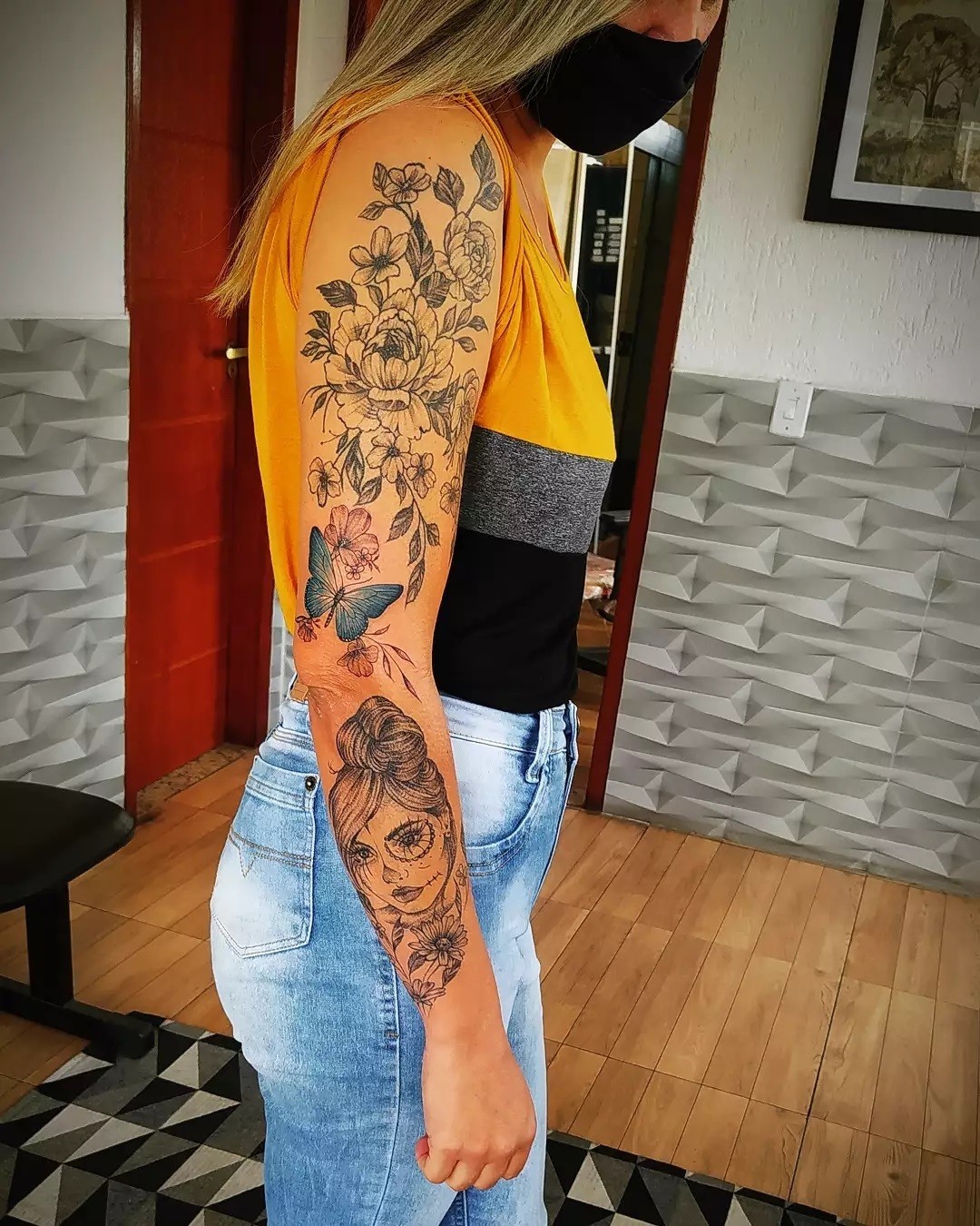 tatuagem no braco feminina