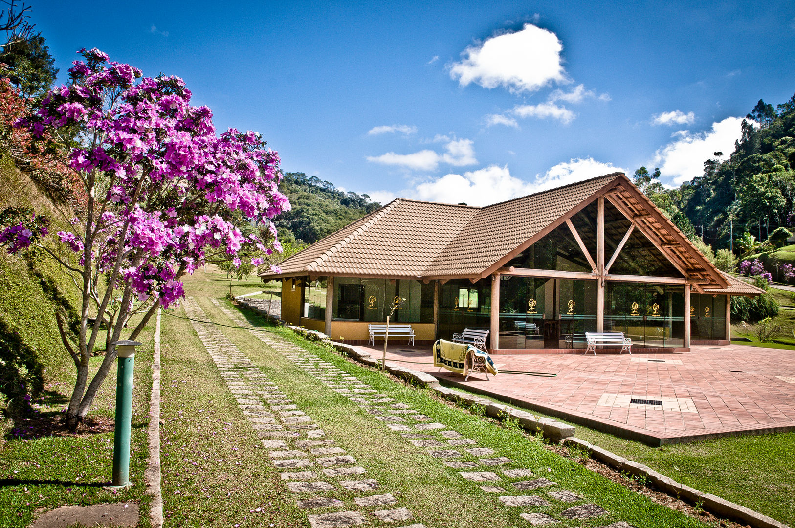 telhas esmaltadas modernas