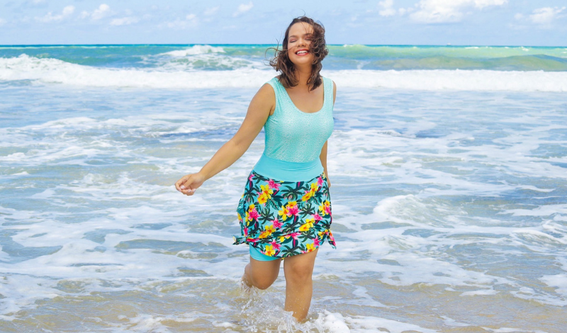 roupas de praia com materiais reciclados