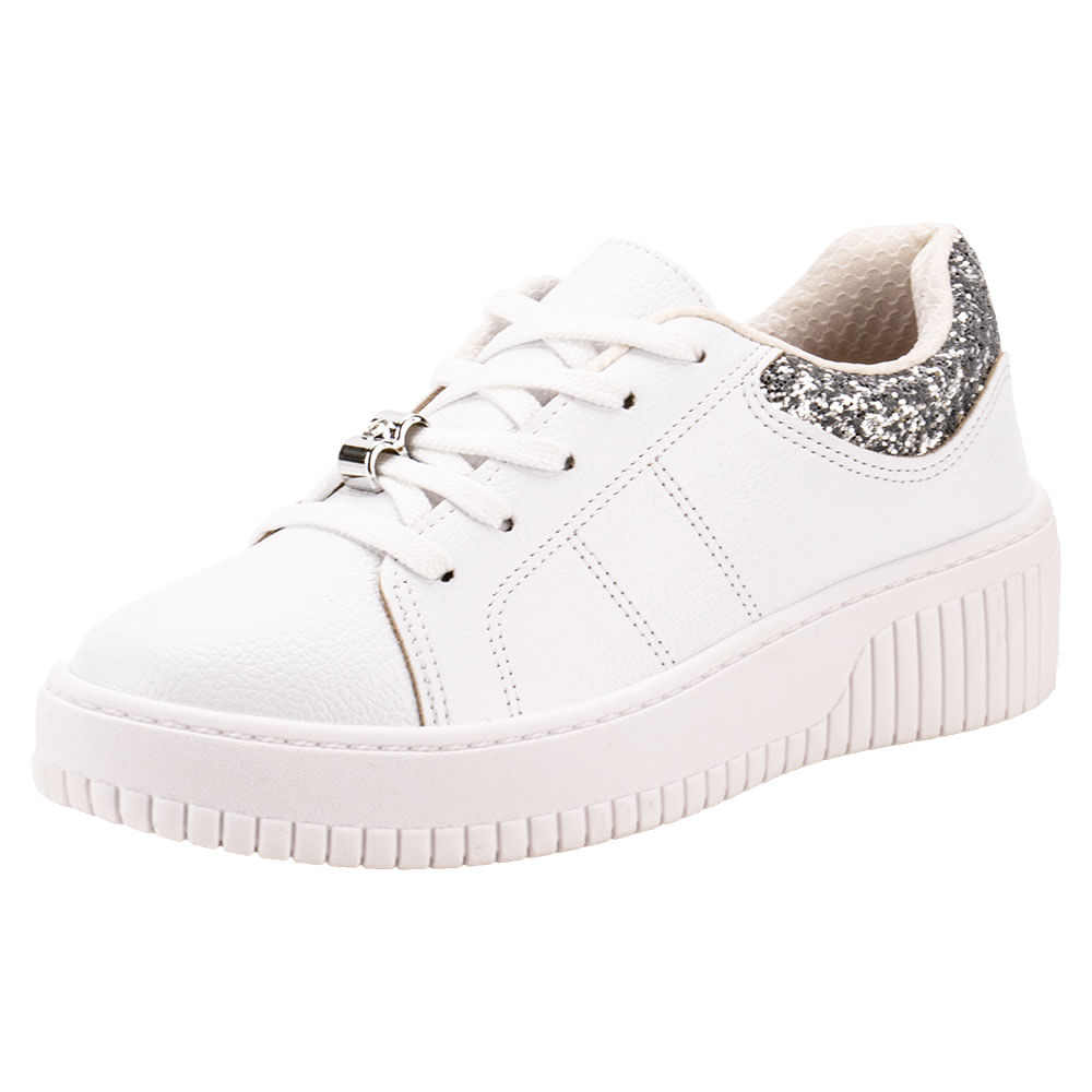 tênis branco feminino estiloso